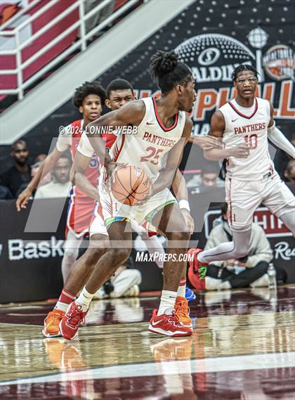 Thumbnail 1 in Imhotep Charter vs. DeMatha (Spalding Hoophall Classic) photogallery.