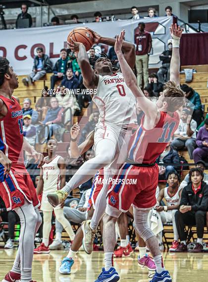 Thumbnail 2 in Imhotep Charter vs. DeMatha (Spalding Hoophall Classic) photogallery.