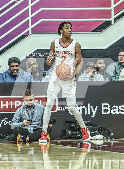 Thumbnail 2 in Imhotep Charter vs. DeMatha (Spalding Hoophall Classic) photogallery.