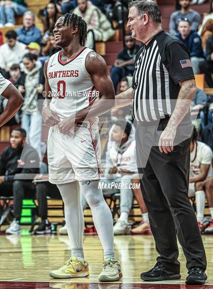 Thumbnail 1 in Imhotep Charter vs. DeMatha (Spalding Hoophall Classic) photogallery.