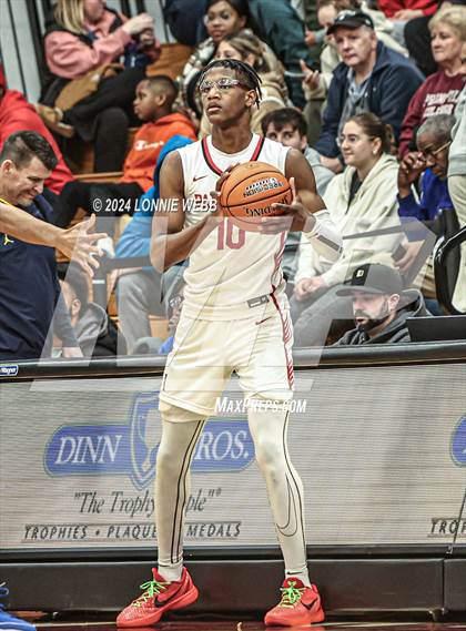 Thumbnail 2 in Imhotep Charter vs. DeMatha (Spalding Hoophall Classic) photogallery.