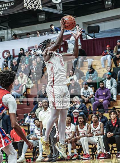 Thumbnail 2 in Imhotep Charter vs. DeMatha (Spalding Hoophall Classic) photogallery.
