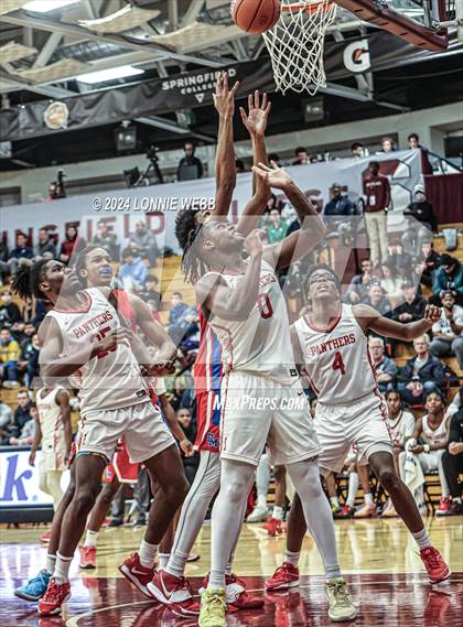 Thumbnail 3 in Imhotep Charter vs. DeMatha (Spalding Hoophall Classic) photogallery.