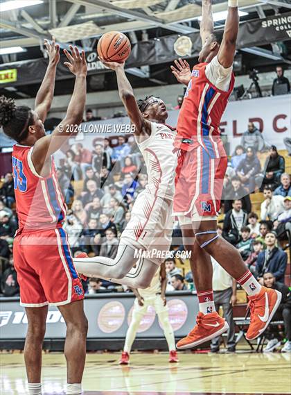 Thumbnail 3 in Imhotep Charter vs. DeMatha (Spalding Hoophall Classic) photogallery.