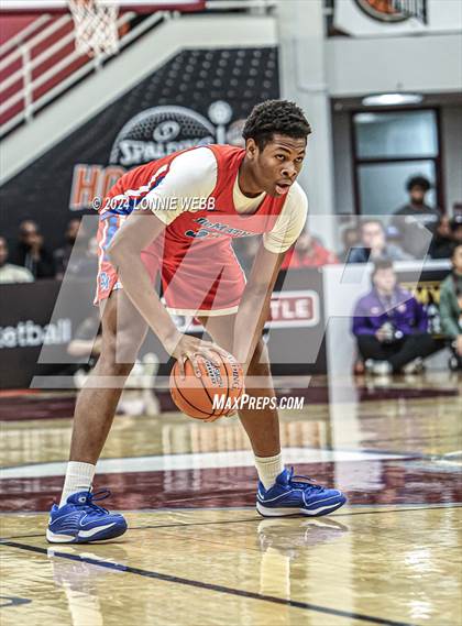 Thumbnail 3 in Imhotep Charter vs. DeMatha (Spalding Hoophall Classic) photogallery.