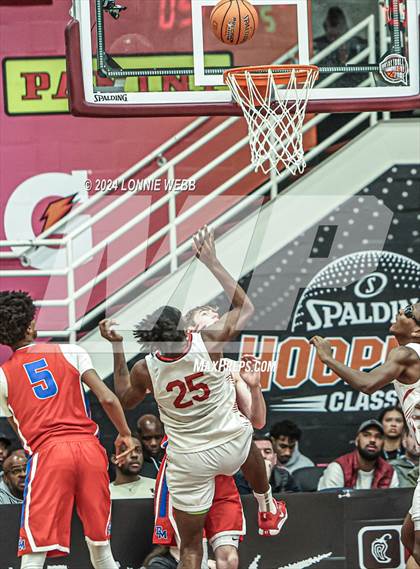 Thumbnail 2 in Imhotep Charter vs. DeMatha (Spalding Hoophall Classic) photogallery.