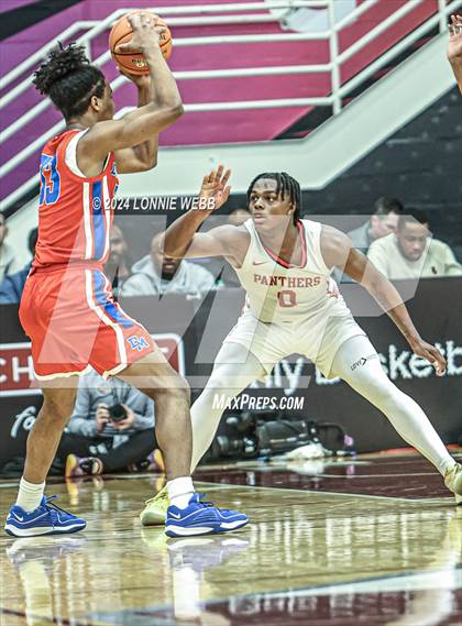 Thumbnail 1 in Imhotep Charter vs. DeMatha (Spalding Hoophall Classic) photogallery.
