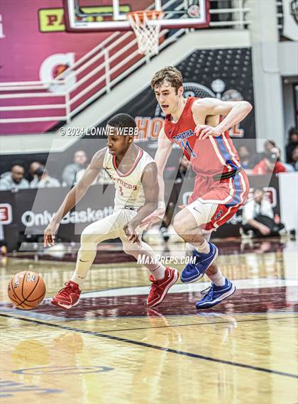 Thumbnail 1 in Imhotep Charter vs. DeMatha (Spalding Hoophall Classic) photogallery.