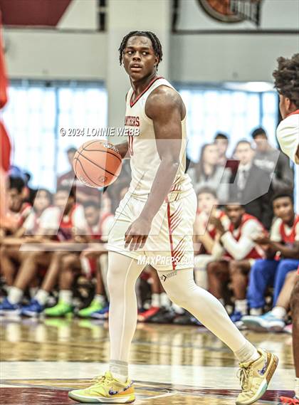 Thumbnail 1 in Imhotep Charter vs. DeMatha (Spalding Hoophall Classic) photogallery.