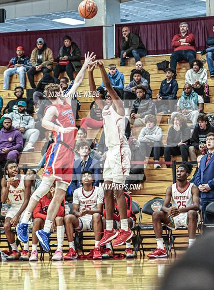 Thumbnail 3 in Imhotep Charter vs. DeMatha (Spalding Hoophall Classic) photogallery.