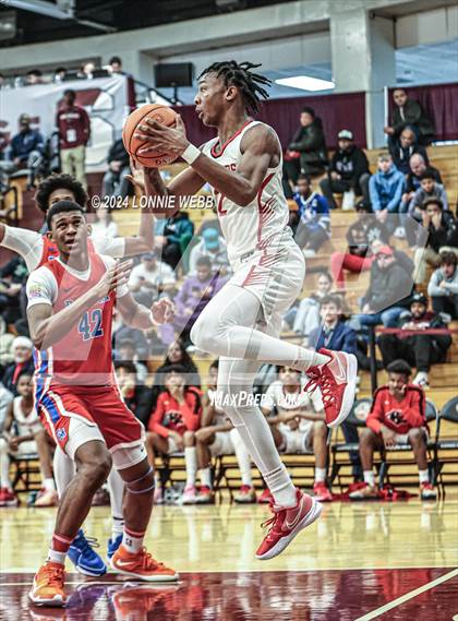 Thumbnail 3 in Imhotep Charter vs. DeMatha (Spalding Hoophall Classic) photogallery.