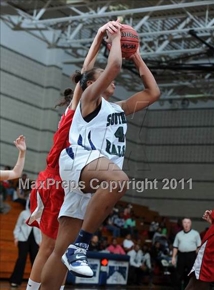 Thumbnail 1 in New Bern @ Southeast Raleigh (Sectional Semifinals) photogallery.