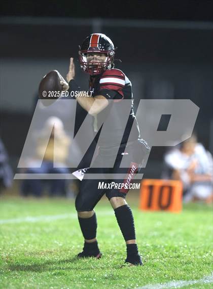 Thumbnail 2 in Kelseyville @ Clear Lake photogallery.