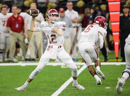 Thumbnail 2 in Brother Martin @ John Curtis Christian (LHSAA Division I Select Final) photogallery.