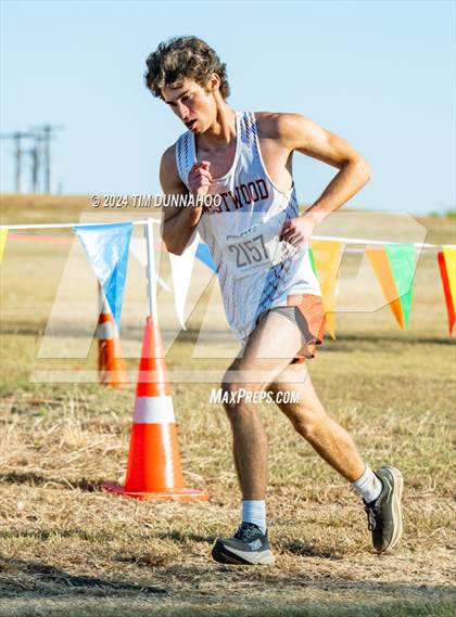 Thumbnail 2 in UIL 6A Boys Cross Country District 25 Finals photogallery.