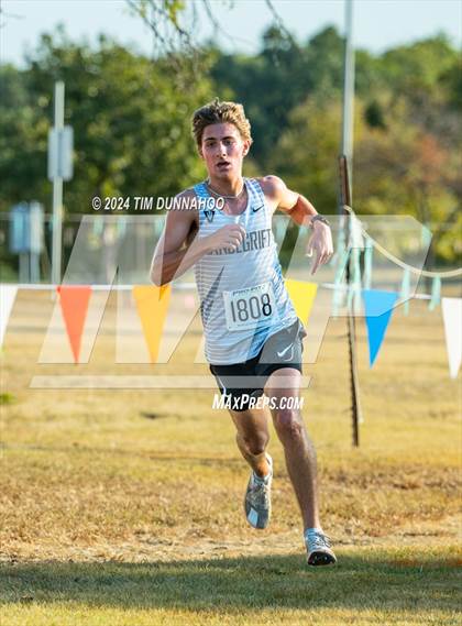 Thumbnail 1 in UIL 6A Boys Cross Country District 25 Finals photogallery.