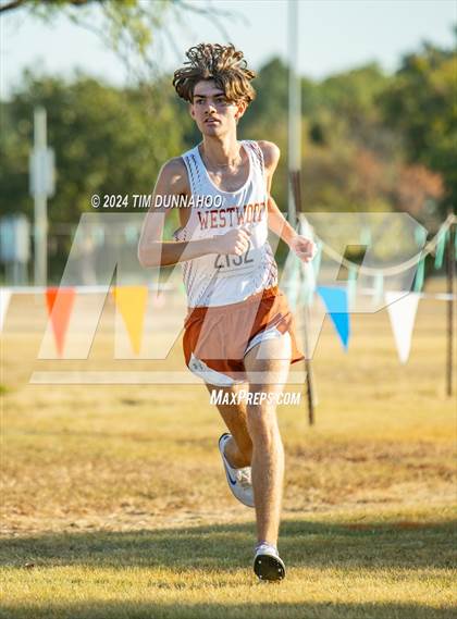 Thumbnail 1 in UIL 6A Boys Cross Country District 25 Finals photogallery.