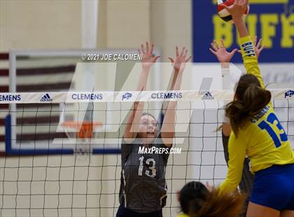 Thumbnail 3 in Smithson Valley @ Clemens photogallery.