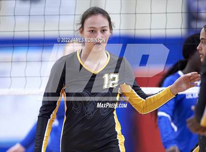 Thumbnail 2 in Englewood @ Stanton (FHSAA 5A District 3 Finals) photogallery.