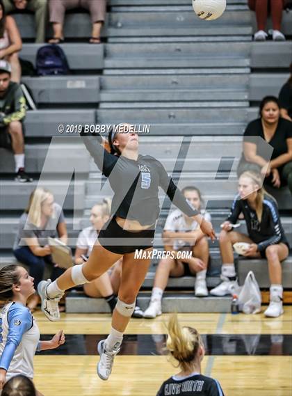 Thumbnail 1 in Clovis West @ Clovis North photogallery.