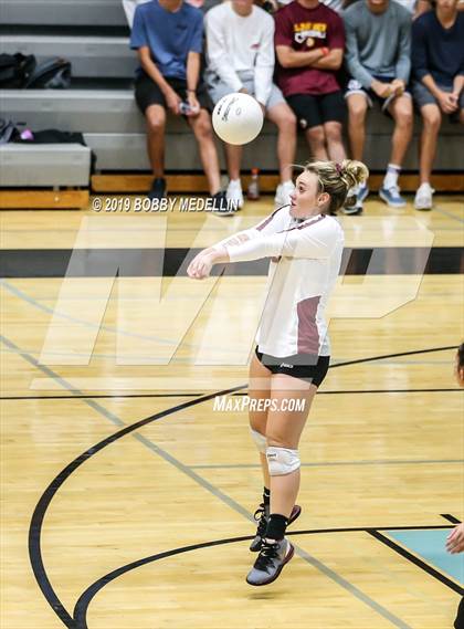 Thumbnail 2 in Clovis West @ Clovis North photogallery.