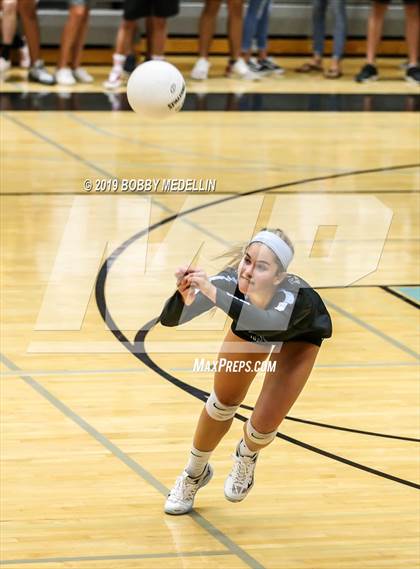 Thumbnail 2 in Clovis West @ Clovis North photogallery.