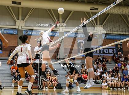 Thumbnail 1 in Clovis West @ Clovis North photogallery.