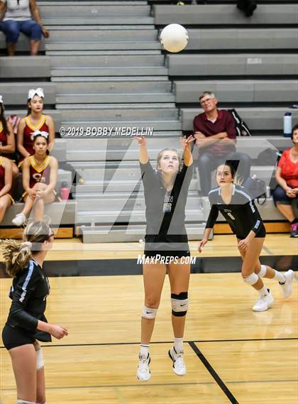 Thumbnail 2 in Clovis West @ Clovis North photogallery.