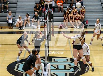 Thumbnail 2 in Clovis West @ Clovis North photogallery.