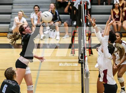 Thumbnail 2 in Clovis West @ Clovis North photogallery.