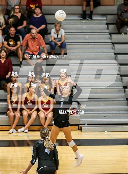 Thumbnail 2 in Clovis West @ Clovis North photogallery.