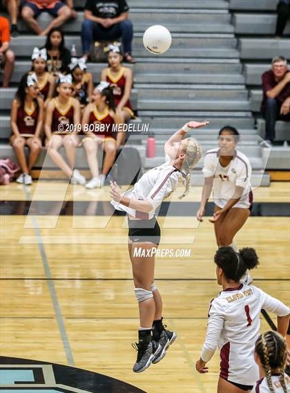 Thumbnail 3 in Clovis West @ Clovis North photogallery.