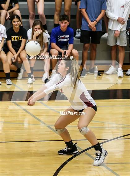 Thumbnail 3 in Clovis West @ Clovis North photogallery.
