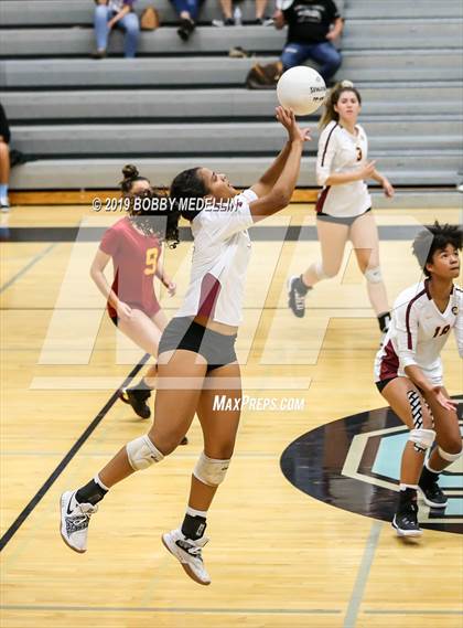 Thumbnail 1 in Clovis West @ Clovis North photogallery.