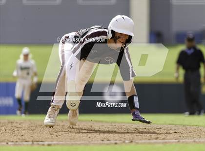 Thumbnail 3 in Overton vs. Collinsville (UIL Baseball 2A D2 Final) photogallery.