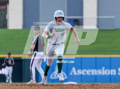 Thumbnail 1 in Overton vs. Collinsville (UIL Baseball 2A D2 Final) photogallery.