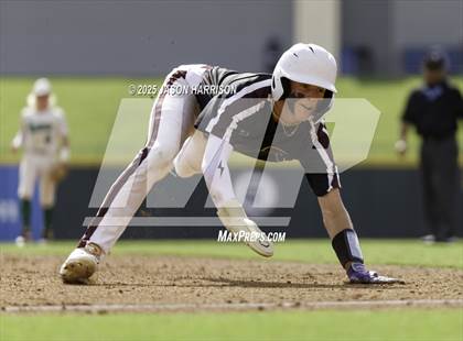 Thumbnail 1 in Overton vs. Collinsville (UIL Baseball 2A D2 Final) photogallery.