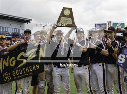 Thumbnail 1 in Overton vs. Collinsville (UIL Baseball 2A D2 Final) photogallery.