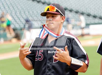 Thumbnail 1 in Overton vs. Collinsville (UIL Baseball 2A D2 Final) photogallery.