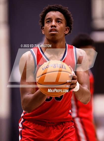 Thumbnail 2 in Grovetown vs. Wheeler (Holiday Hoopsgiving) photogallery.