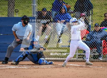 Thumbnail 1 in La Mirada vs. El Toro photogallery.