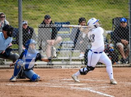 Thumbnail 2 in La Mirada vs. El Toro photogallery.
