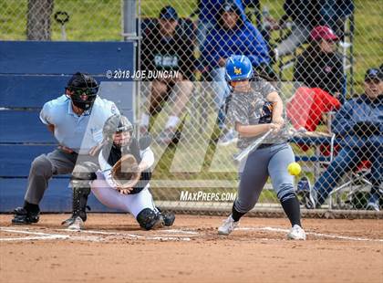 Thumbnail 3 in La Mirada vs. El Toro photogallery.