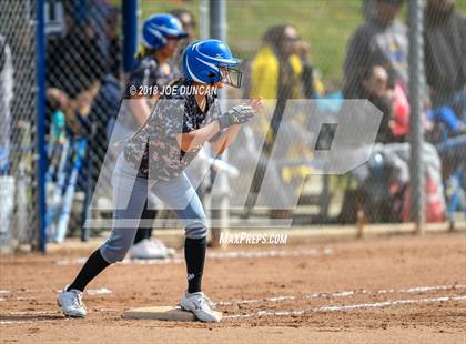 Thumbnail 1 in La Mirada vs. El Toro photogallery.