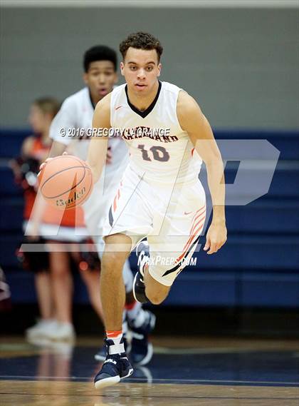 Thumbnail 2 in Sherman @ Wakeland photogallery.
