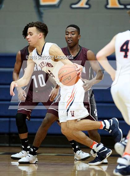 Thumbnail 3 in Sherman @ Wakeland photogallery.