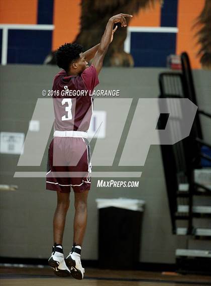 Thumbnail 2 in Sherman @ Wakeland photogallery.