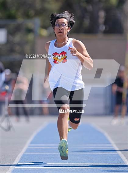 Thumbnail 2 in South Coast League Finals photogallery.