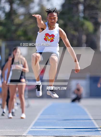 Thumbnail 3 in South Coast League Finals photogallery.
