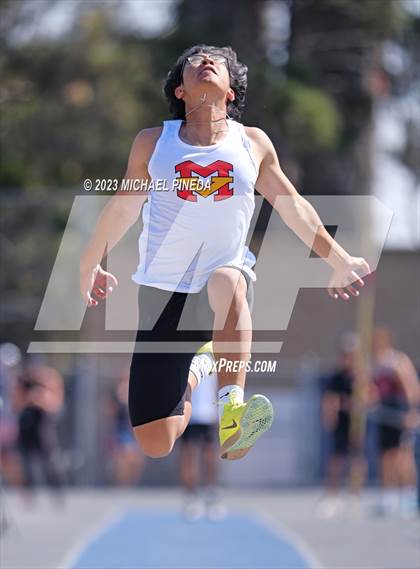 Thumbnail 3 in South Coast League Finals photogallery.